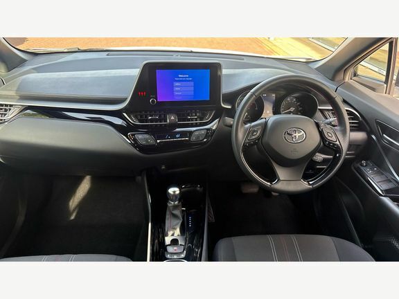 Toyota C-Hr Gr Sport 1.8 CX72VGL White #6