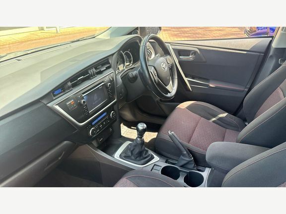 Toyota Auris Sport 1.6M Black #5