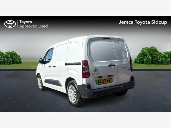 Toyota Proace City Icon L1 Ev 50Kw 11Kw Obc 800Kg AF23BZO White #4