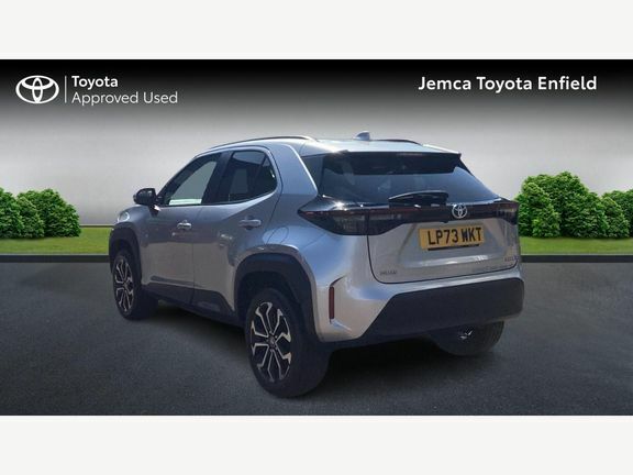 Toyota Yaris Cross Design Fwd LP73WKT Silver #4