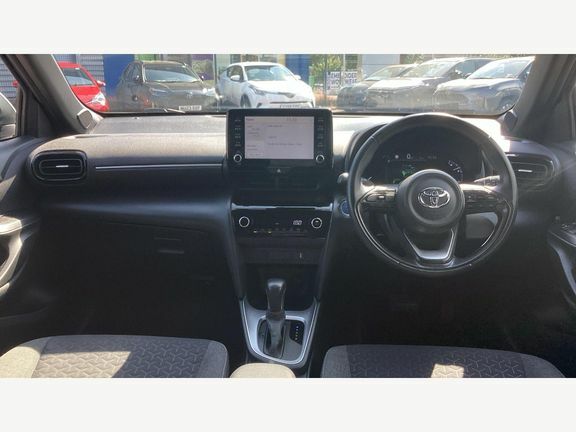 Toyota Yaris Cross Design Fwd LP73WKT Silver #6