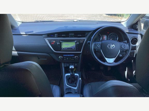 Toyota Auris Excel 1.6M Pro Brown #6