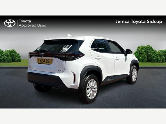 Toyota Yaris Cross Icon Fwd LY24BEU White #2