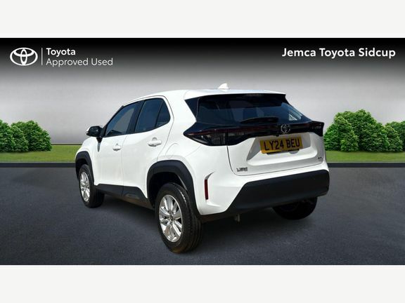 Toyota Yaris Cross Icon Fwd LY24BEU White #4