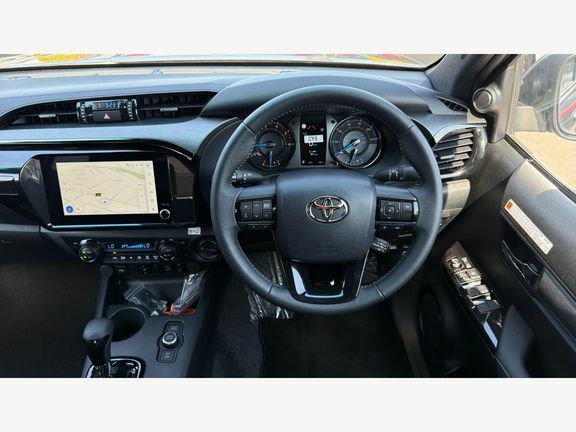 Toyota HILUX Invincible X Dc 2.8 Hybrid 48V Grey #5