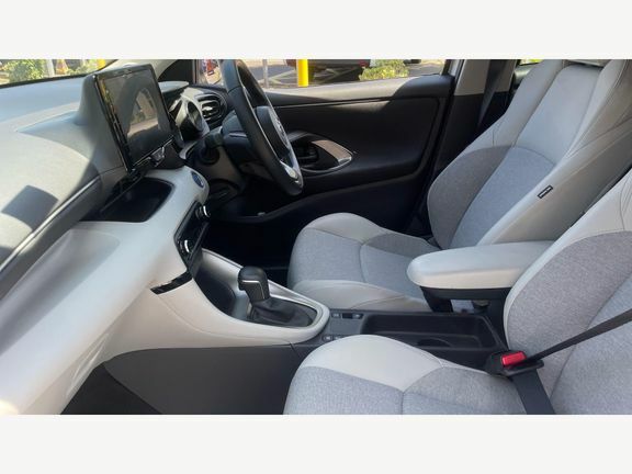 Toyota Yaris Excel LF72BSK Silver #5