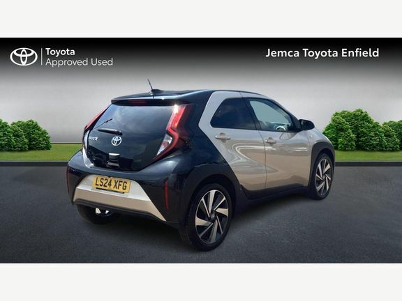 Toyota Aygo X Edge Auto LS24XFG Beige #2