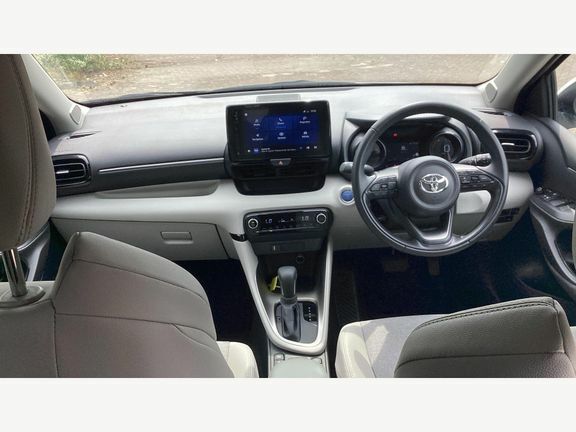 Toyota Yaris Excel KD23HUJ White #6