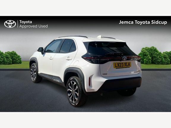 Toyota Yaris Cross Design Fwd Tech Pack LX23XLK White #4