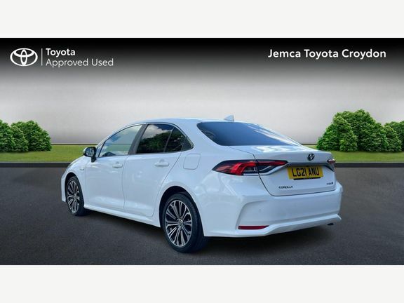 Toyota Corolla Design White #4