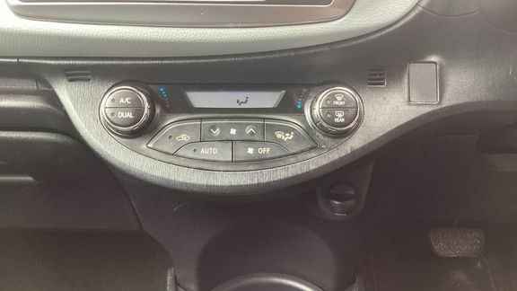 Toyota Yaris 1.33 Vvt-i Tr Multidrive S Red #32