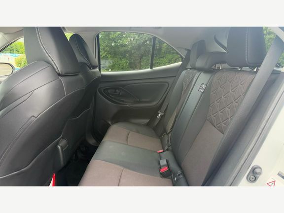 Toyota Yaris Cross Excel Red #15