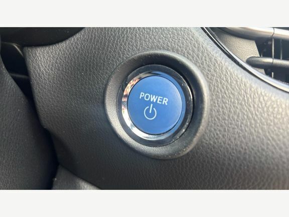 Toyota C-Hr 1.8 Hybrid Design Red #15