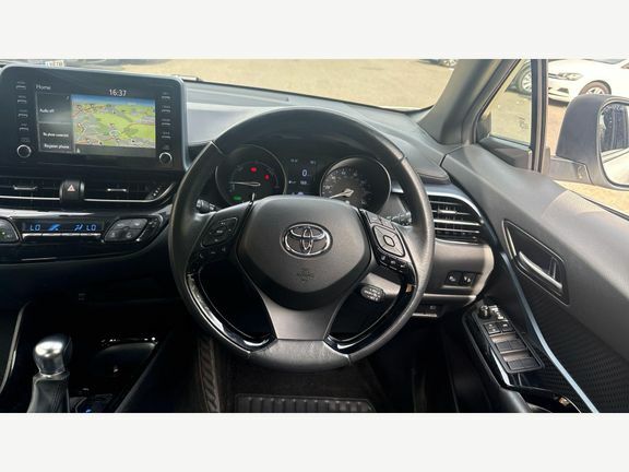 Toyota C-Hr 1.8 Hybrid Design Red #10