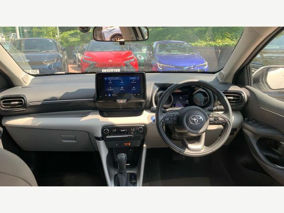 Toyota Yaris Excel LV23WTZ White #6