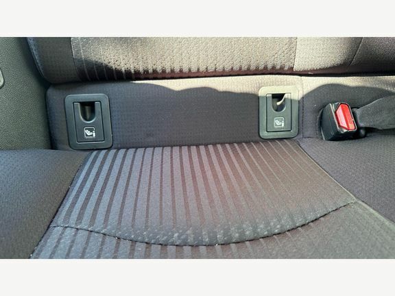 Toyota Prius+ 1.8 Vvt-h Excel Cvt Euro 6 Ss Red #14
