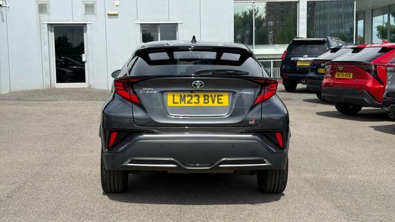 Toyota C-Hr Gr Sport Black #25