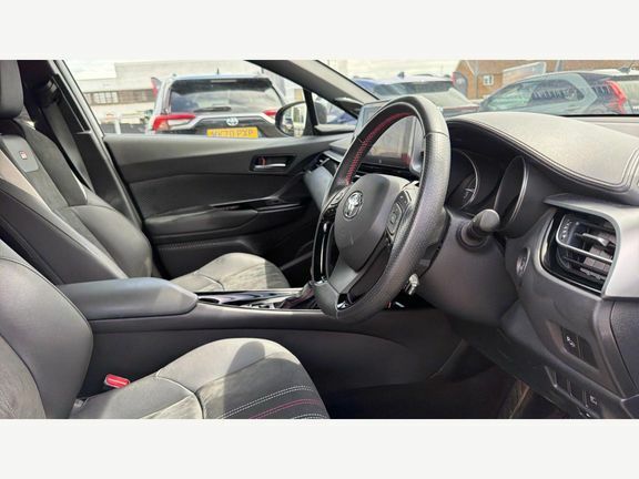 Toyota C-Hr Gr Sport Black #12