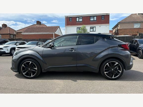 Toyota C-Hr Gr Sport Black #23