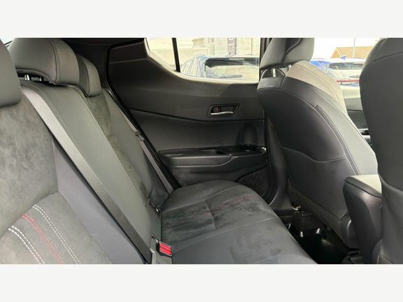 Toyota C-Hr Gr Sport Black #8