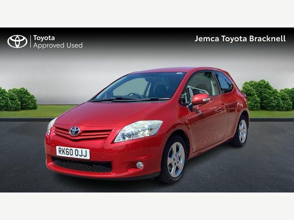 Toyota Auris Tr 1.33M Red #3