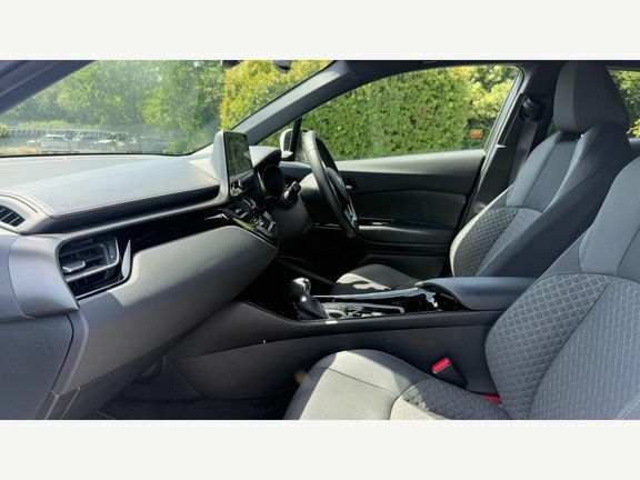 Toyota C-Hr Design 2.0 2 LB73HNX White #5