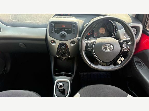 Toyota Aygo X X-play X-shift Red #6