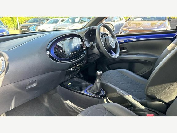 Toyota Aygo X Exclusive Manual Blue #5