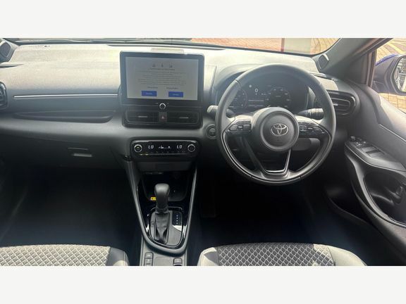 Toyota Yaris Excel Blue #6