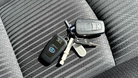 Toyota Prius+ 1.8 Vvt-h Excel Cvt Euro 6 Ss Black #24