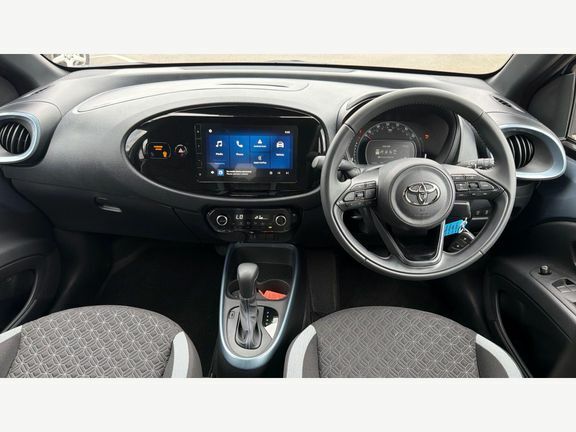 Toyota Aygo X Edge Parking Pack RK75UAA #6