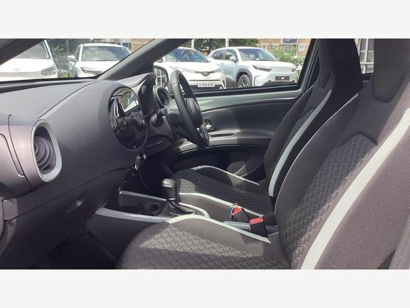 Toyota Aygo X Edge Auto #5
