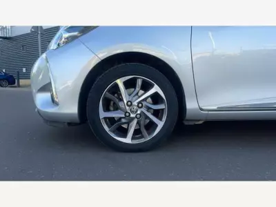 Toyota Yaris 1.5 Vvt-h Design E-cvt Euro 6 Ss Blue #23