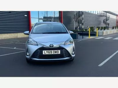 Toyota Yaris 1.5 Vvt-h Design E-cvt Euro 6 Ss Blue #21