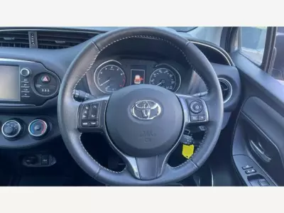 Toyota Yaris 1.5 Vvt-h Design E-cvt Euro 6 Ss Blue #7