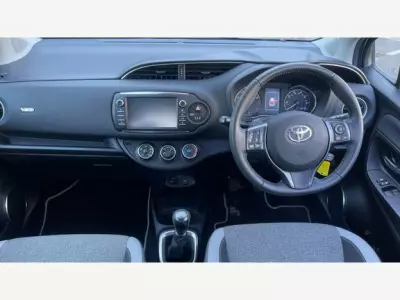 Toyota Yaris 1.5 Vvt-h Design E-cvt Euro 6 Ss Blue #6