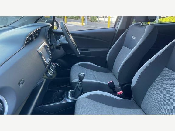 Toyota Yaris Y20 1.5 M Silver #5
