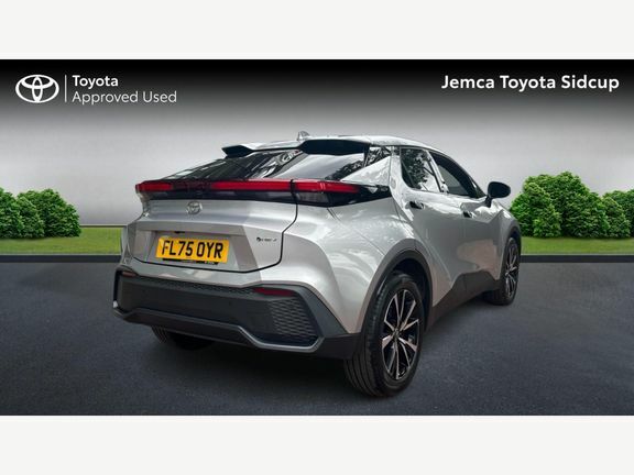 Toyota C-Hr Design 1.8 Fwd Hybrid FL75OYR Silver #2