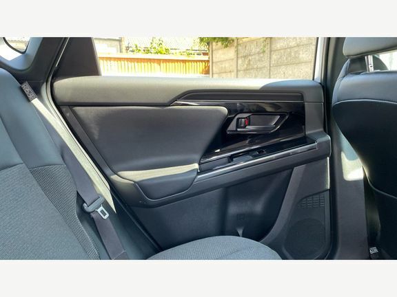 Toyota bZ4X 150Kw Pure 71.4Kwh 11Kw White #17