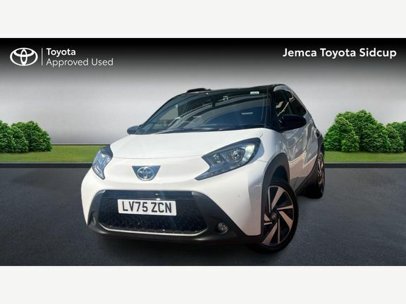 Toyota Aygo X Edge Parking Pack LV75ZCN White #3