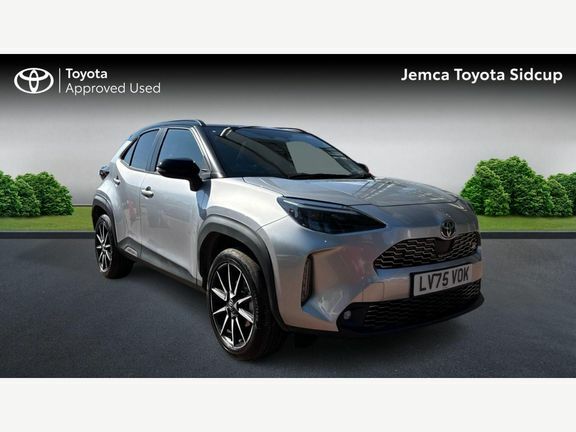 Toyota Yaris Cross Gr Sport Fwd Pan Roof Silver