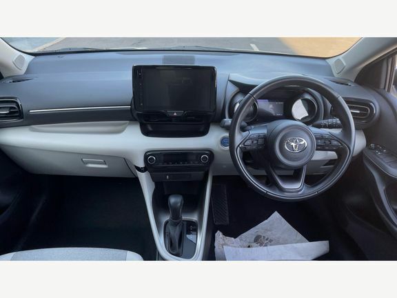 Toyota Yaris 1.5 Vvt-h Design E-cvt Euro 6 Ss Grey #5