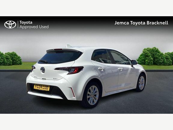 Toyota Corolla Icon 1.8 Hb FG24LUD White #2