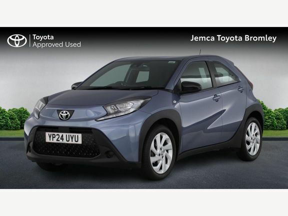 Toyota Aygo X Pure Manual  #3