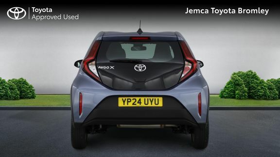 Toyota Aygo X 1.0 Vvt-i Exclusive Euro 6 Ss Green #25