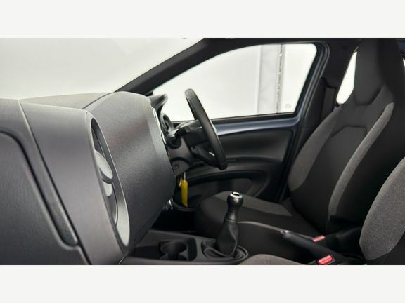 Toyota Aygo X Pure Manual  #5