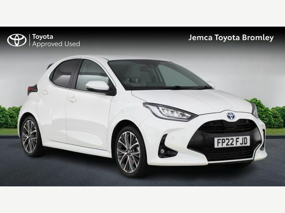 Toyota Yaris Excel 1.5 Hybrid White