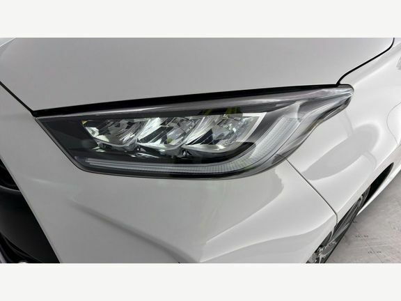 Toyota Yaris 1.5 Hybrid Icon Cvt Red #20