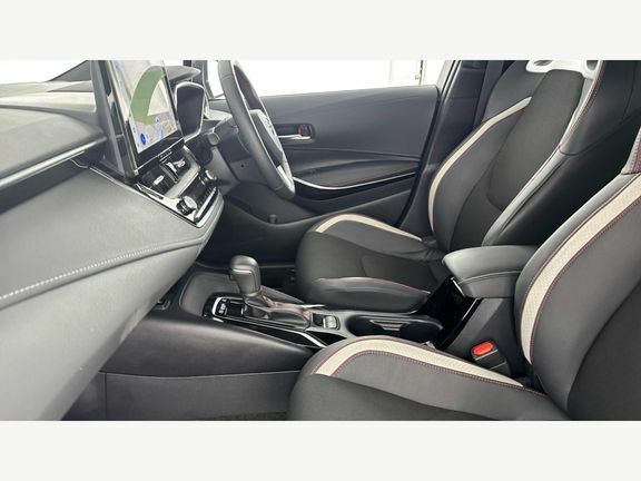 Toyota Corolla Gr Sport 1.8 Hb Bi-tone #5