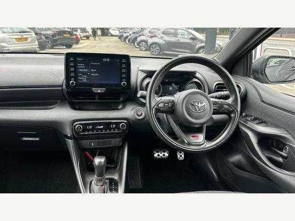 Toyota Yaris Gr Sport Grey #6